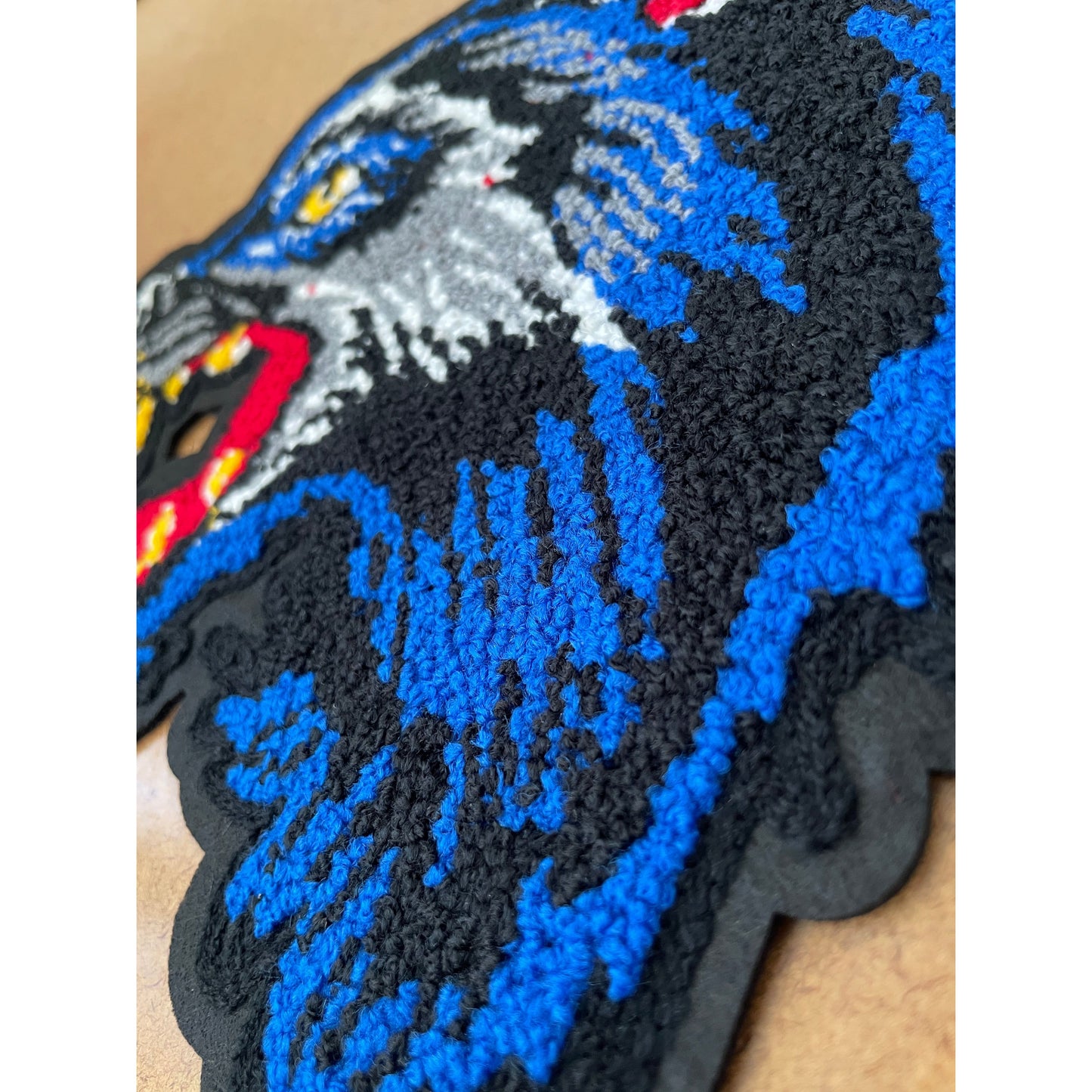 Large wolf (Patch)