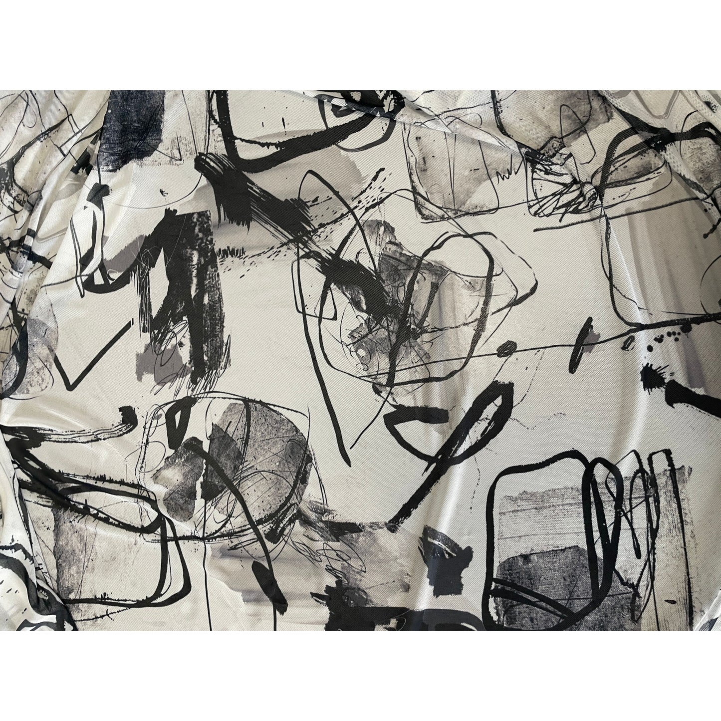 Abstract mesh stretch (Fabric)