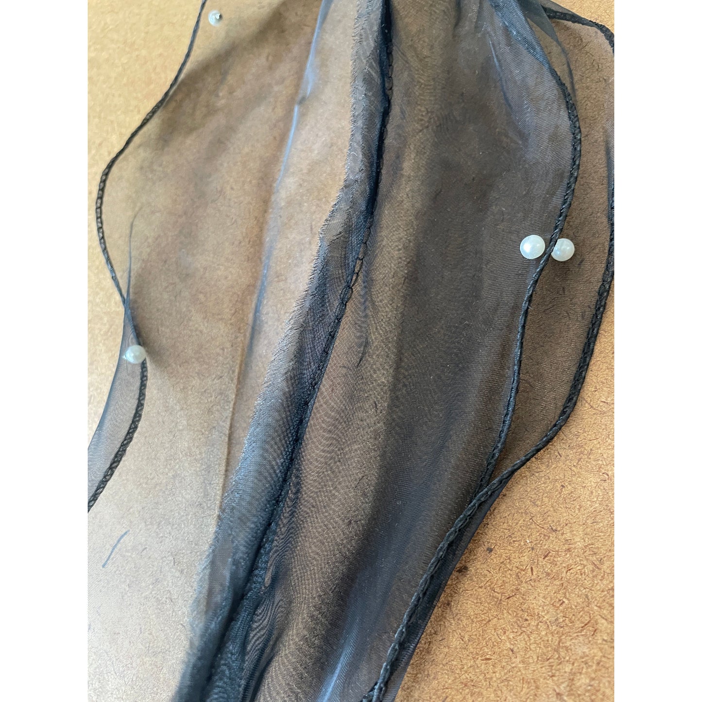 Organza and pearls (trim)