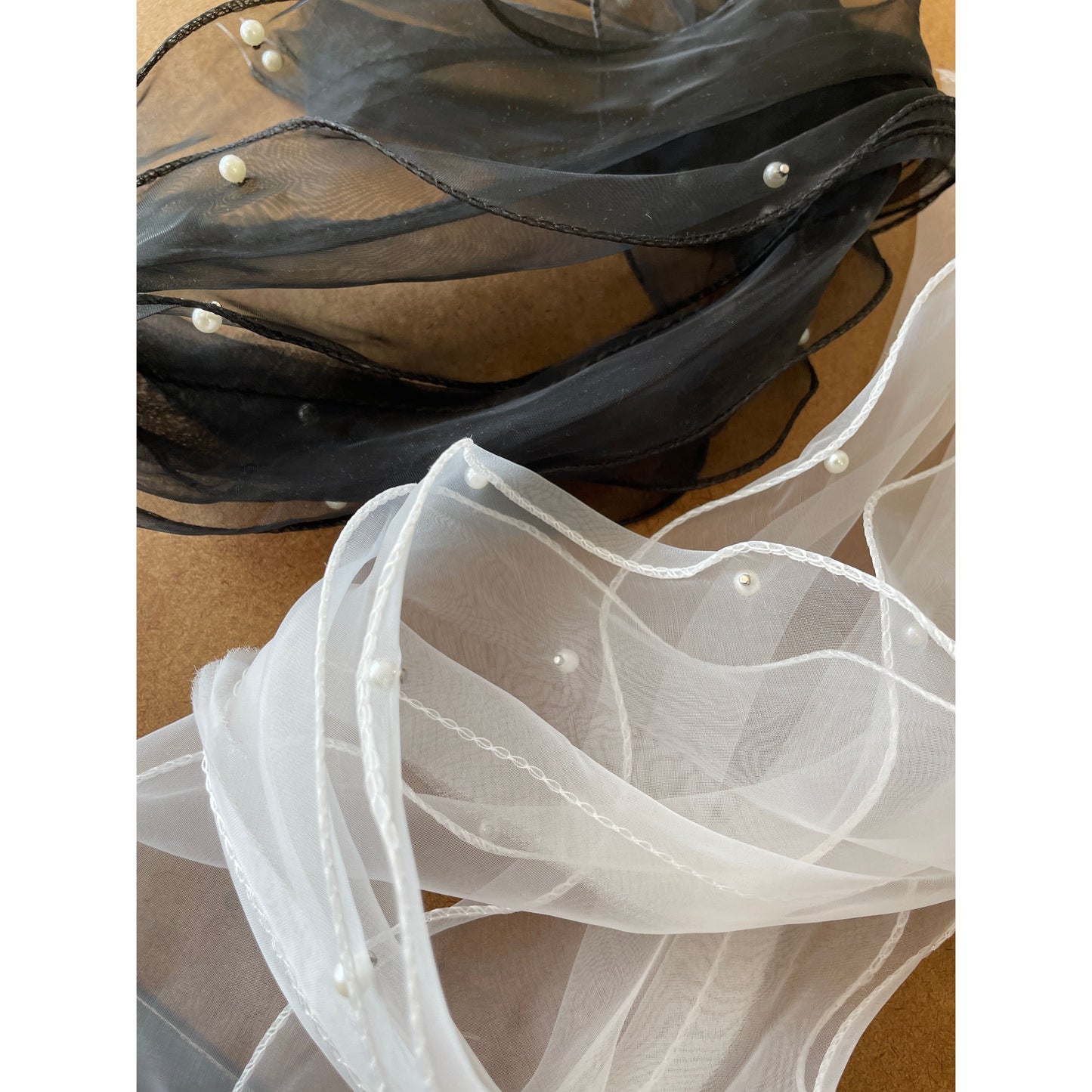 Organza and pearls (trim)