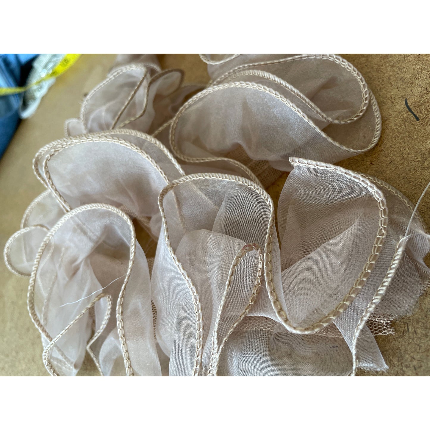 Organza and ruffles (trim)