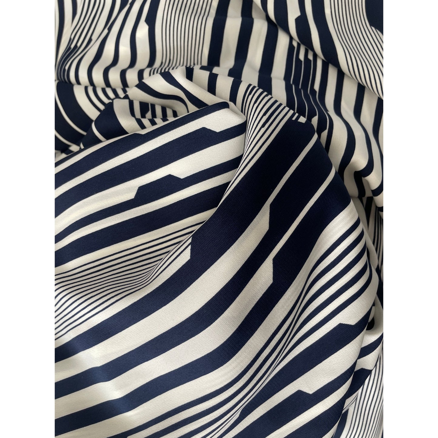 Lillie lines Navy (fabric)