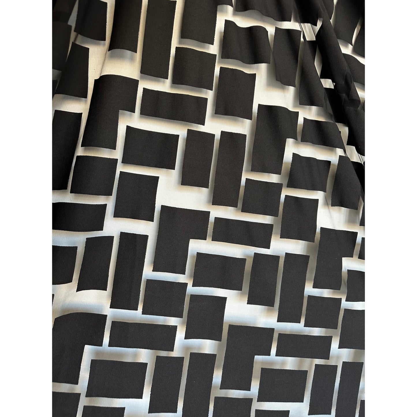 Off the grid (fabric)