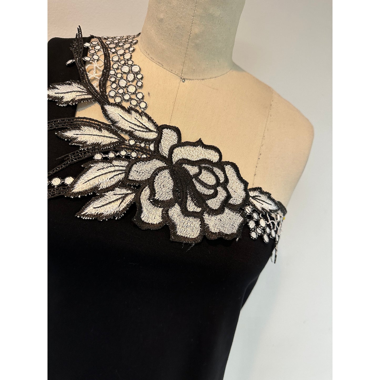 Rose Elegance (trim)