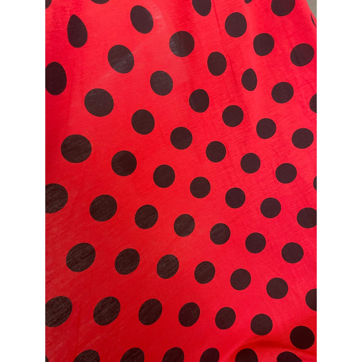 Polka dot dot dot (fabric)