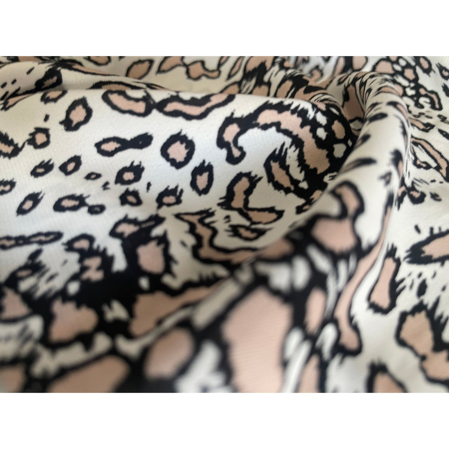 Leo leopard (fabric)