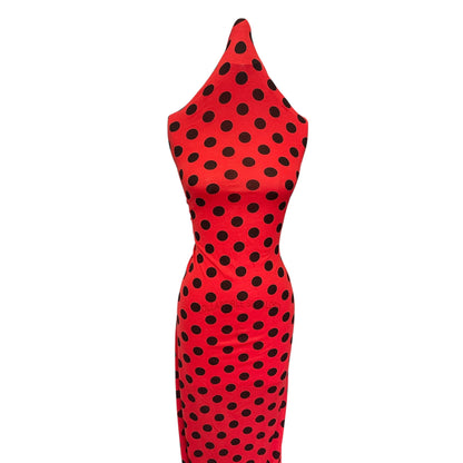 Polka dot dot dot (fabric)