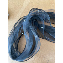 Organza and pearls (trim)